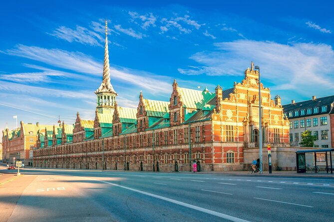 2-Hour Walking Introduction to Copenhagen and its Main Sights - Stop 1: City Hall Square and the Danes showing up in public