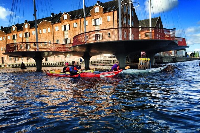 2 Hours Guided Kayak Tour in Copenhagen Harbor - Under the city’s canal network: Thorvaldsens Museum from the water
