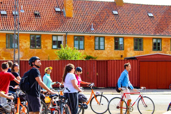 3-hour Copenhagen City Highlights Bike Tour - The ride setup: bikes, helmets, and how the pacing feels