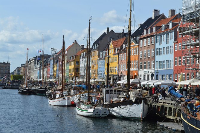 3h walking tour, small group max 10 people Copenhagen - Copenhagen hygge, explained while you walk the city