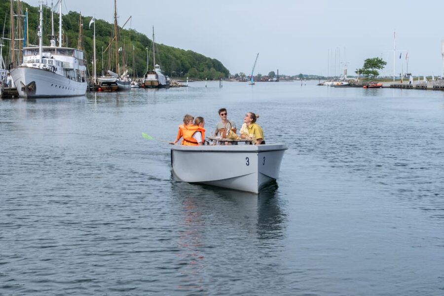 Aarhus: 1 or 1,5 Hour Boat Rental - No License Required - The practical details that keep the day smooth