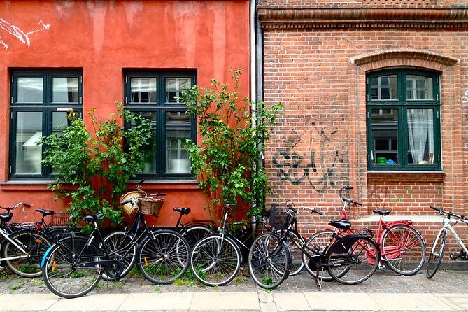 Best of Copenhagen Biking Tour-3 Hours, Small Group max 10 people - Your ride-through route: Rosenborg Castle, Kastellet, and Rundetårn