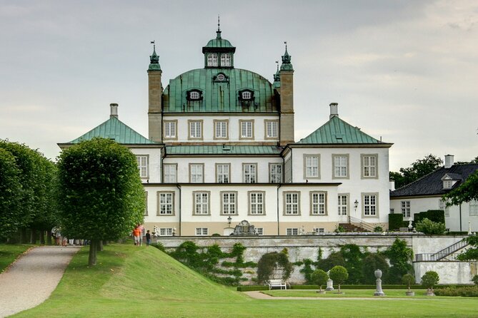 Castles of Kronborg and Frederiksborg from Copenhagen by Car - Entering Kronborg: what your time is really buying
