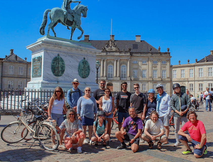 Copenhagen: 1.5-Hour City Highlights Bike Tour - Amalienborg then Nyhavn, where the ride turns into atmosphere