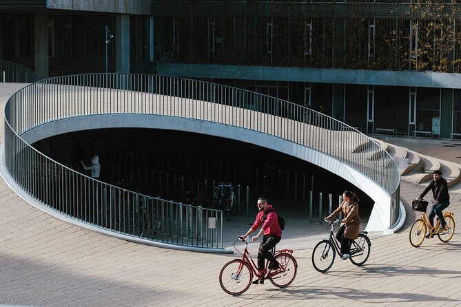 Copenhagen Architecture and Sustainability Tour with local Guide - Starting point at Vester Voldgade, and the setup you actually need