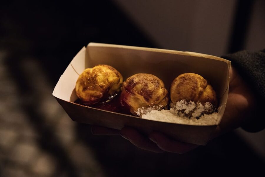 Copenhagen: Christmas Walking Tour with Treats and Drinks - Should You Book This Copenhagen Christmas Walking Tour?