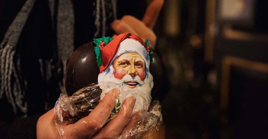 Copenhagen: Christmas Walking Tour with Treats and Drinks - Who This Tour Fits Best (And Who Might Skip It)