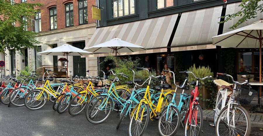 Copenhagen: City Highlights Guided Bike Tour - Royal Castle to Opera House: why these stops are worth the time