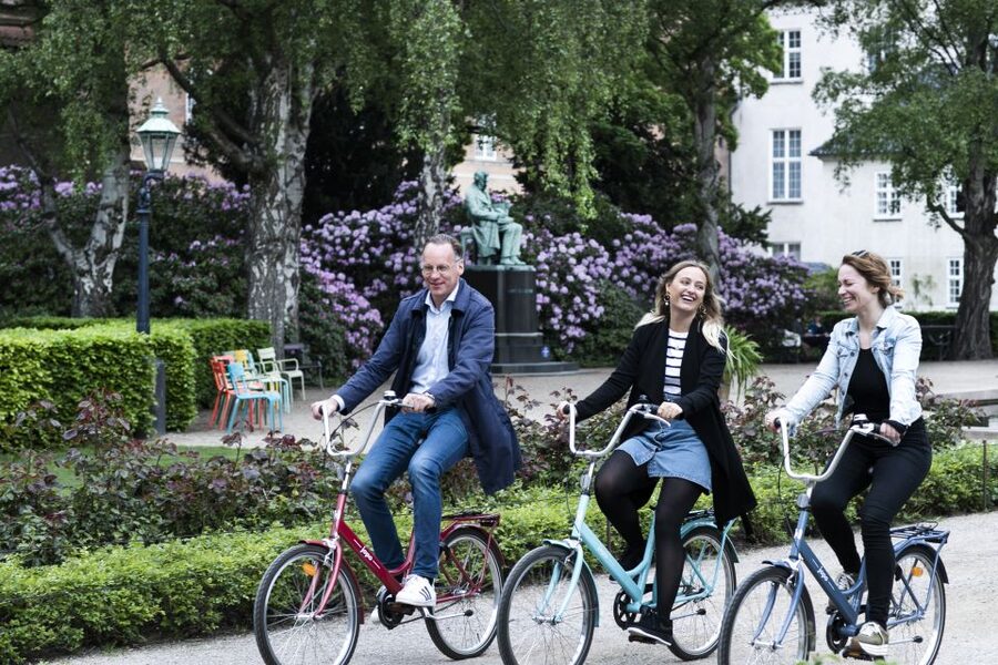 Copenhagen: City Highlights Guided Bike Tour - Little Mermaid photo moment: when you can hop off and shoot