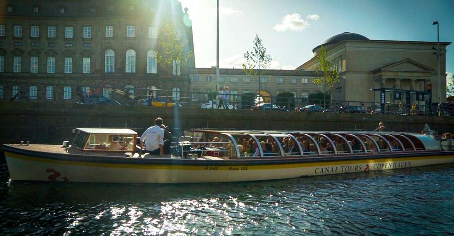 Copenhagen: Classic Canal Tour & The Harbour - Who should book this tour, and who might skip it