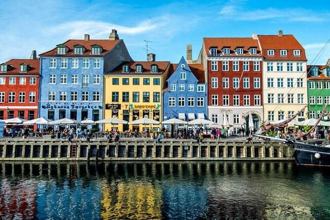 Copenhagen Culinary Food Tour with 6+ Tastings of Danish Classics - The Guide Factor, Why This Tour Feels Like a Walk With a Local