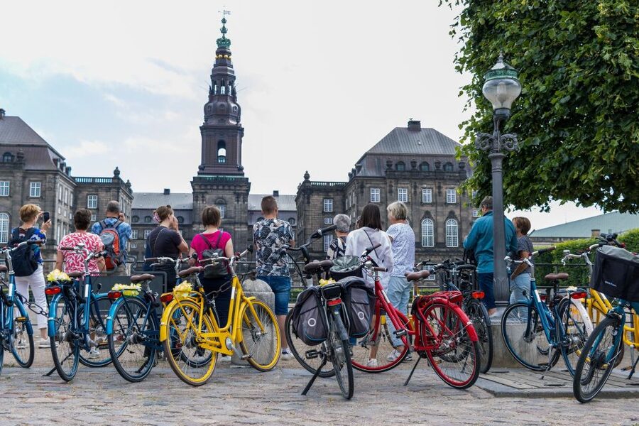 Copenhagen: Highlights 3 Hour Bike Tour with a Local Guide - Nyhavn Break Time: Where You Can Smell the Harbor and Reset