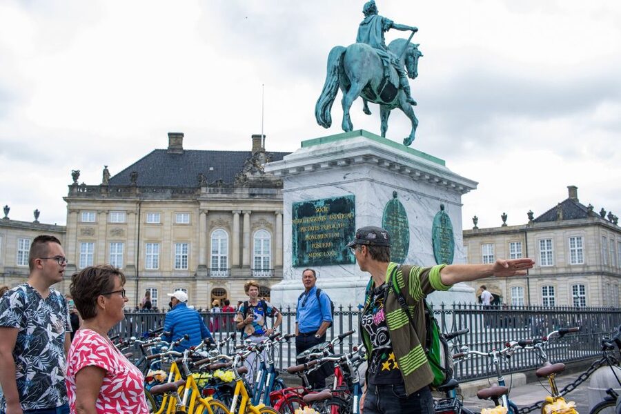 Copenhagen: Highlights 3 Hour Bike Tour with a Local Guide - How the Guide Shapes the Whole Experience (Sam, Laura, and Francesca Stand Out)