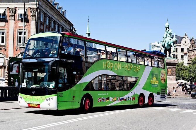 Copenhagen Highlights Hop-On Hop-Off Bus - Classic Copenhagen - Audio guide and headsets: how the narration helps