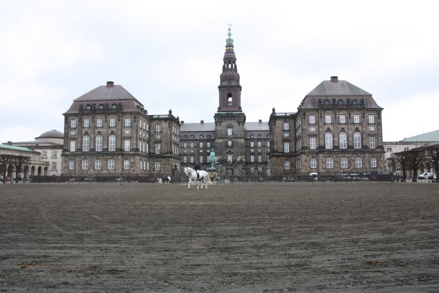 Copenhagen: Highlights & Hygge Guided Walking Tour w/ Lunch - Key highlights you will actually care about