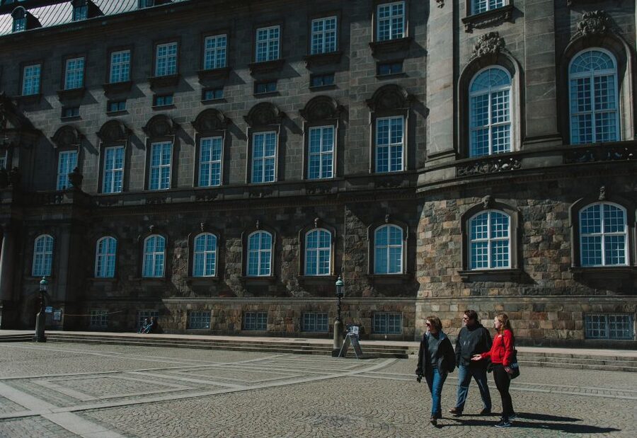 Copenhagen: Highlights & Hygge Guided Walking Tour w/ Lunch - The hygge lesson, beyond candle photos