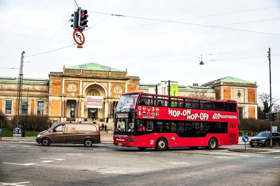 Copenhagen: Hop-On Hop-Off Bus Tour with Boat Tour Option - Hop-on hop-off timing: how to use the route without wasting daylight
