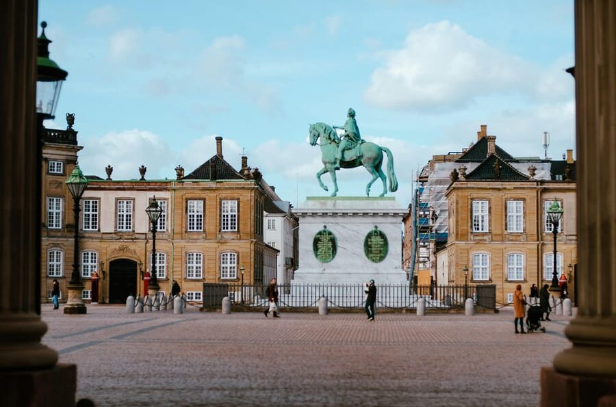 Copenhagen: Hygge & Highlights Walking Tour with Local Guide - Starting at Sankt Pauls Kirke, then Copenhagen in the right order