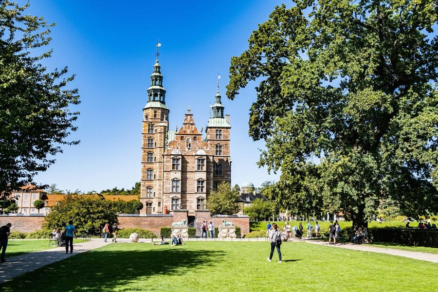 Copenhagen: Hygge & Highlights Walking Tour with Local Guide - Strøget and Pistolstræde: big pedestrian street, small cobblestone alley