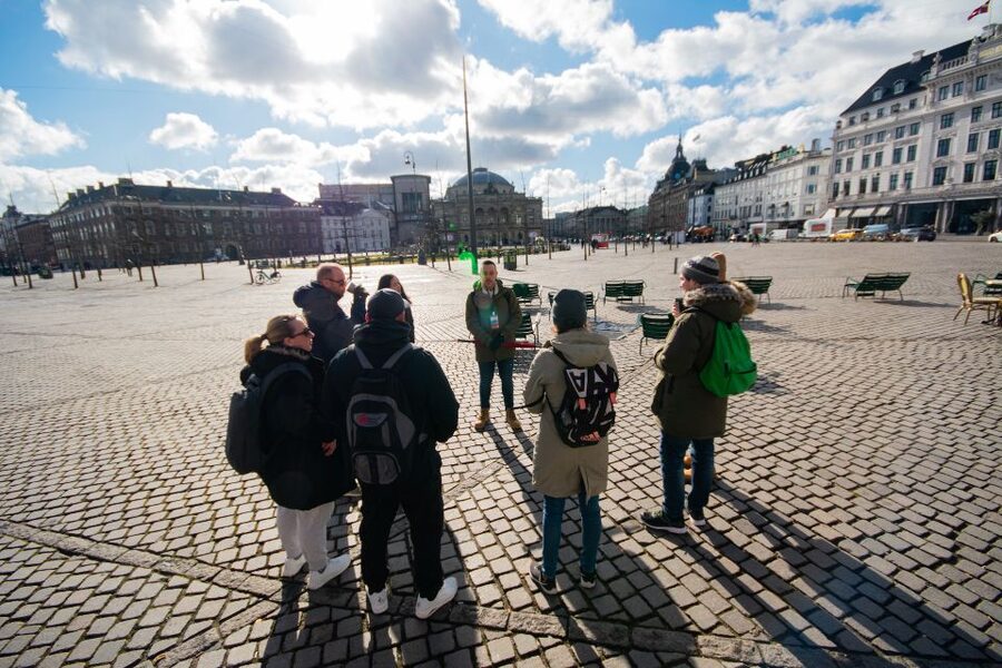 Copenhagen: Maxitour the Must-Haves in English - Palaces and monuments in one day, what you should watch for