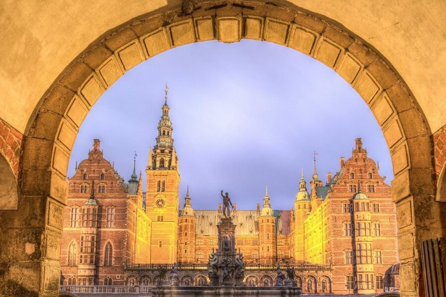 Copenhagen: Private City Walking Tour with Canal Tour Ticket - Price and value: when $552 per group up to 3 makes sense