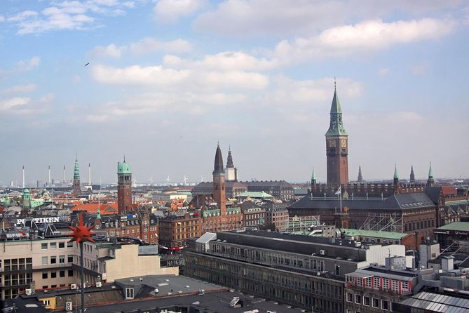 Copenhagen Private Walking Tour with a Local - Why a Lokafyer-led walk feels more personal than a bus tour
