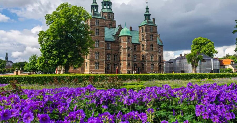 Copenhagen: Rosenborg Castle Tour with Skip-the-Line Ticket - Rosenborg Castle and Crown Jewels: Why Timed Entry Makes This Worth It