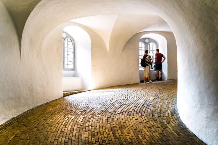 Copenhagen: Rosenborg Castle Tour with Skip-the-Line Ticket - King’s Garden View Stop: The Fastest Way to Appreciate Rosenborg’s Setting