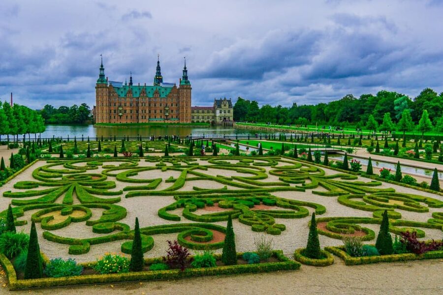 Copenhagen: Rosenborg Castle Tour with Skip-the-Line Ticket - Who Should Book This Tour, and Who Should Probably Pass
