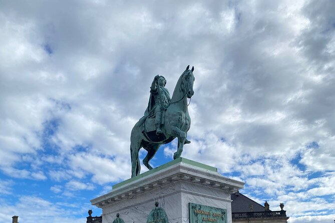 Copenhagen Self-Guided Murder Mystery Tour by Amalienborg Palace - Timing: 1.5 to 2 Hours, With Real Time to Stand and Think