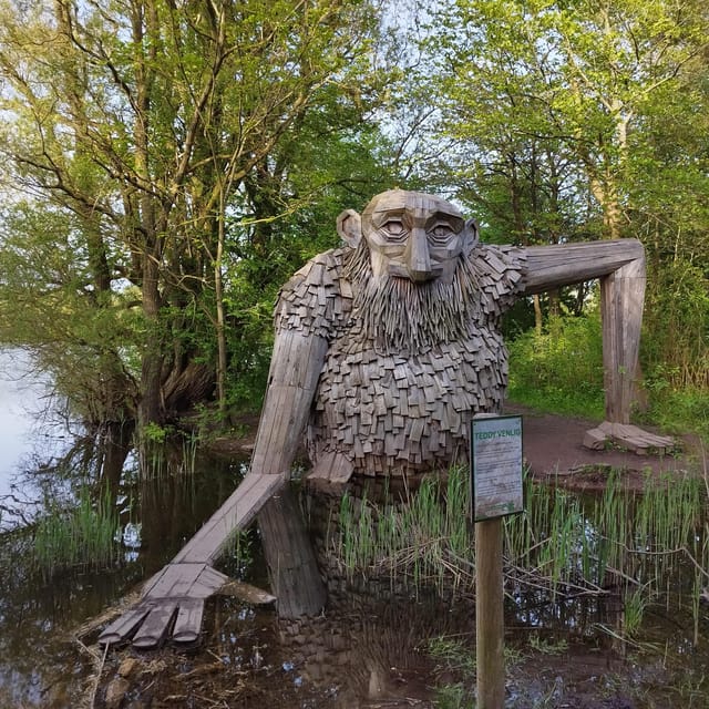 Copenhagen: Six Forgotten Giant Sculptures Tour by Bus - Hill Top Trine: More Nature Time Between Giants