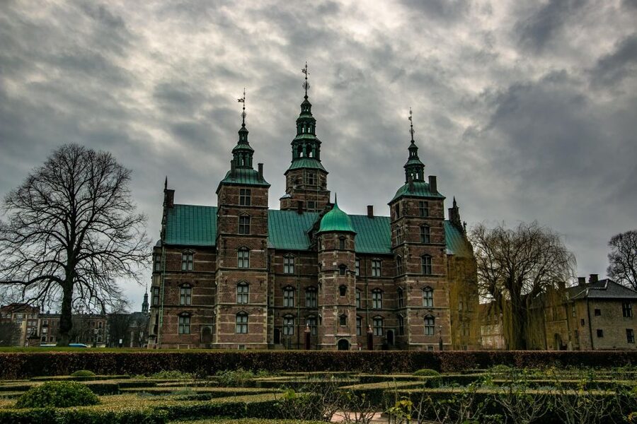 Copenhagen: Tour with Private Guide - Nørrebro and Vesterbro: Street Life, Shops, and Art-Focused Walking