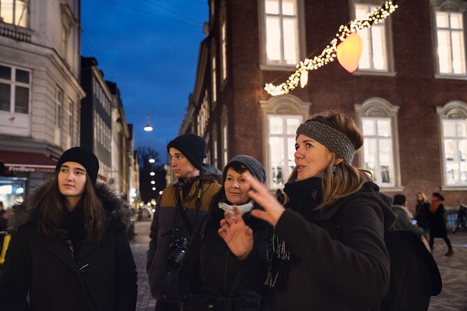 Experience and Taste the Copenhagen Christmas - Christiansborg Castle and a market you will actually want to visit