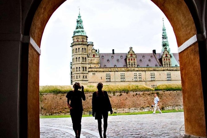 Hamlet and Sweden Tour - Two Countries in one day ! - Kronborg Castle and Hamlet’s trail in Helsingør