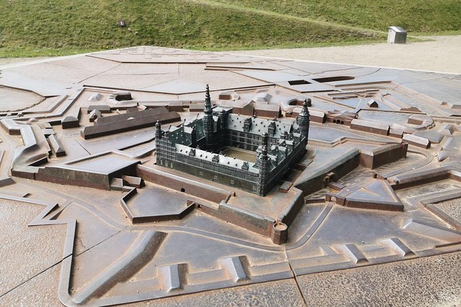 Kronborg (Hamlet Castle) & Frederiksborg Castles: PRIVATE TOUR - Frederiksborg Castle: the Renaissance palace vibe without the long train ride