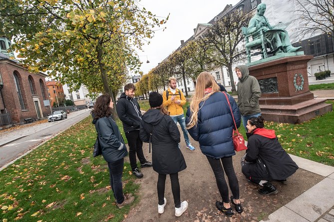 Politically Incorrect Private Highlights Walking Tour - Price and What You Really Buy With a Private Group