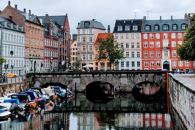 Private Walking Grand Tour of Copenhagen - Lur Blowers, theatre, and the mix of power and culture