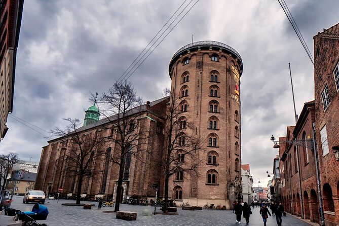 Round Tower, Rosenborg Castle and Old Town Copenhagen Tour - The Walk Up the Spiral Ramp and What to Expect at the Top