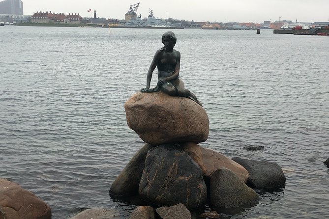 Walking tour - Copenhagen Old Town & Tivoli Park included - Rosenborg Castle: Christian IV’s Renaissance project